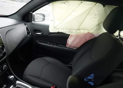 2013 Chrysler 200 Touring из США, поврежденный, VIN 1C3CCBBBXDN603890